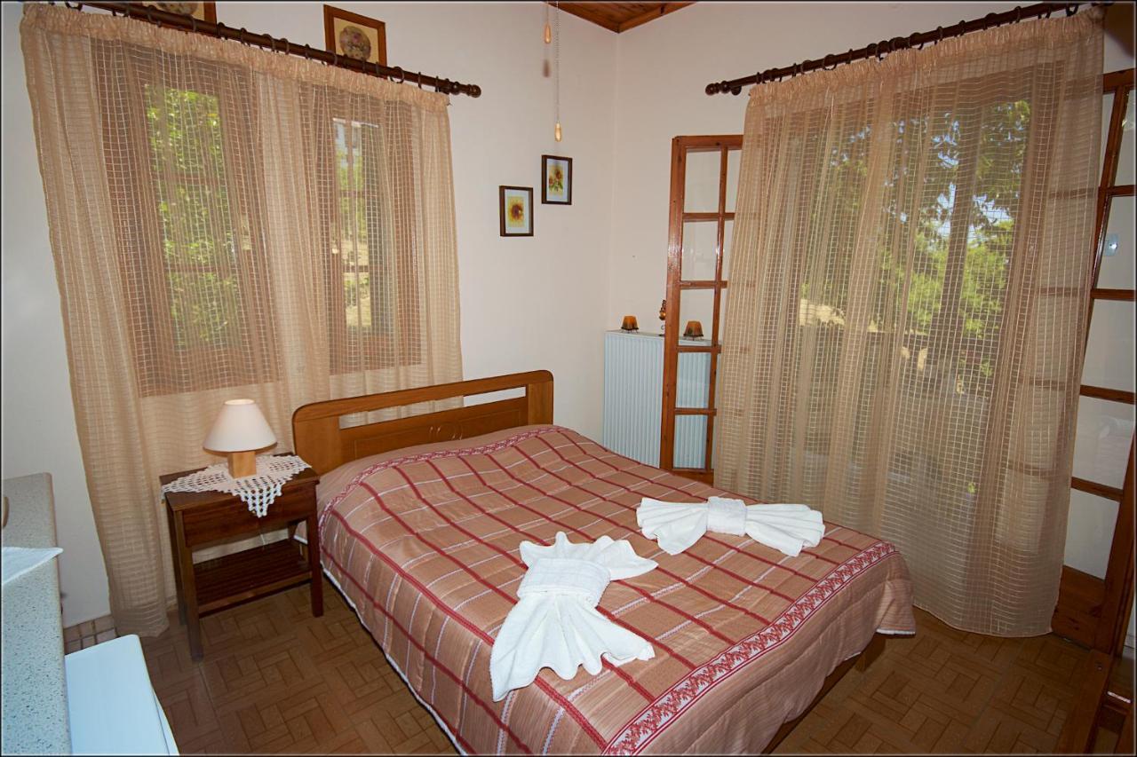 Hotel Alkmini à Áyios Dhimítrios Extérieur photo